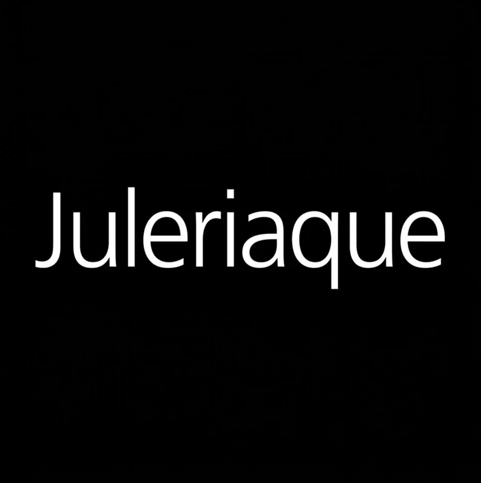Black title card with the word Juleriaque in white letters